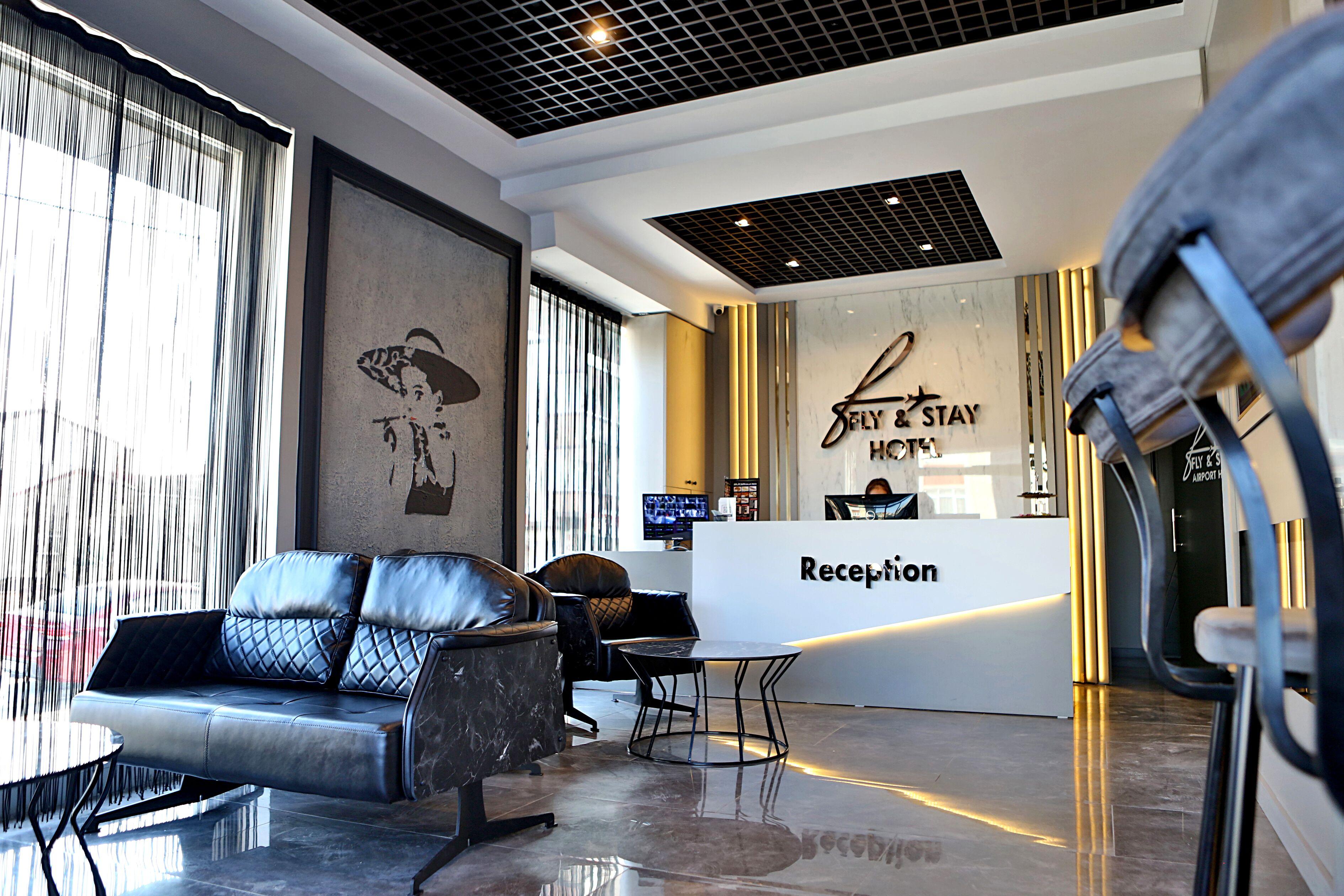 Fly And Stay Airport Hotel — Photos 2